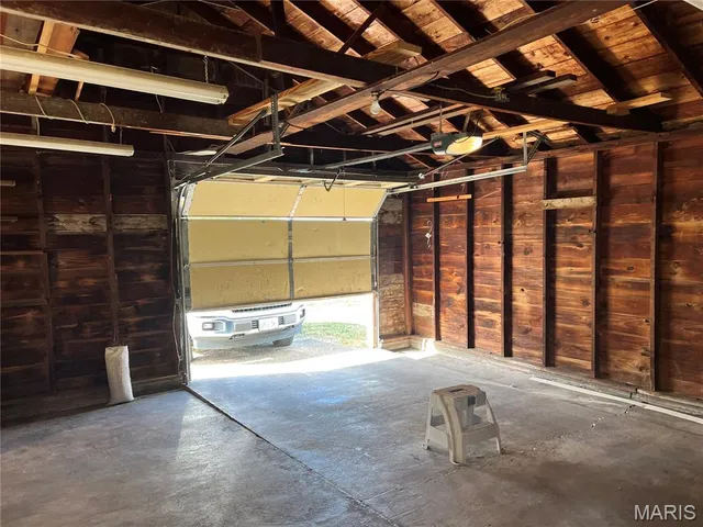 $77,000 | 301 East 7th N Street, Mount Olive, IL 62069