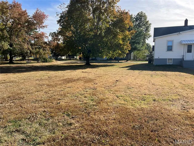 $77,000 | 301 East 7th N Street, Mount Olive, IL 62069