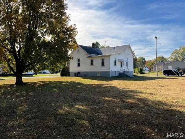 $77,000 | 301 East 7th N Street, Mount Olive, IL 62069