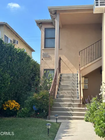 $1,750 | 5255 1/2 Via Campo Street, Los Angeles, CA 90022