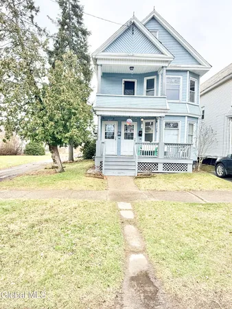$1,500 | 1826 Campbell Avenue, Unit 2, Schenectady, NY 12306