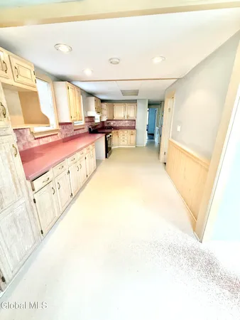 $1,500 | 1826 Campbell Avenue, Unit 2, Schenectady, NY 12306