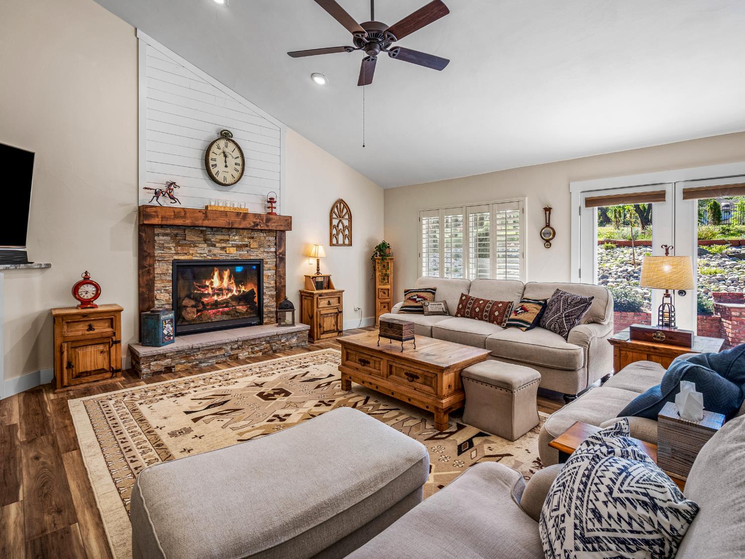 4032 Vega Loop Shingle Springs, CA 95682 - Photo 18 of 43