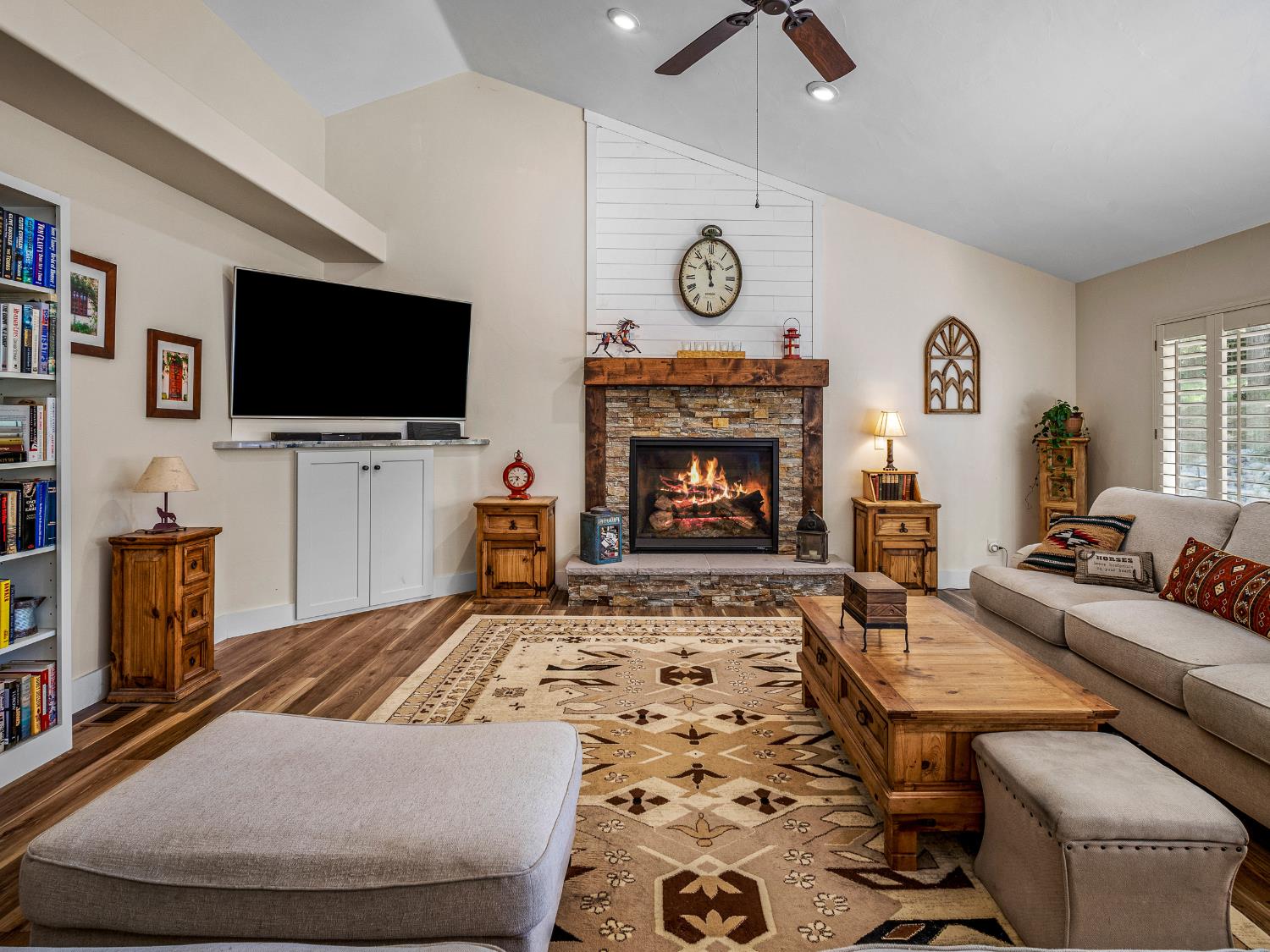 4032 Vega Loop Shingle Springs, CA 95682 - Photo 19 of 43