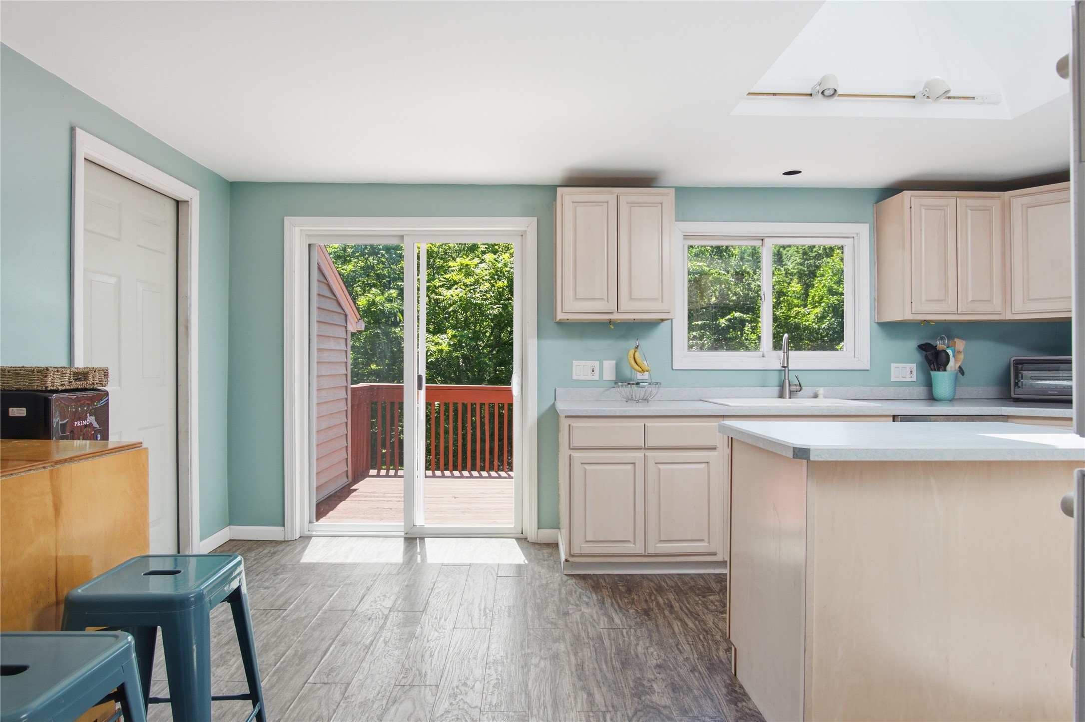 233 Wright Road Vestal, NY 13850 - Photo 15 of 49