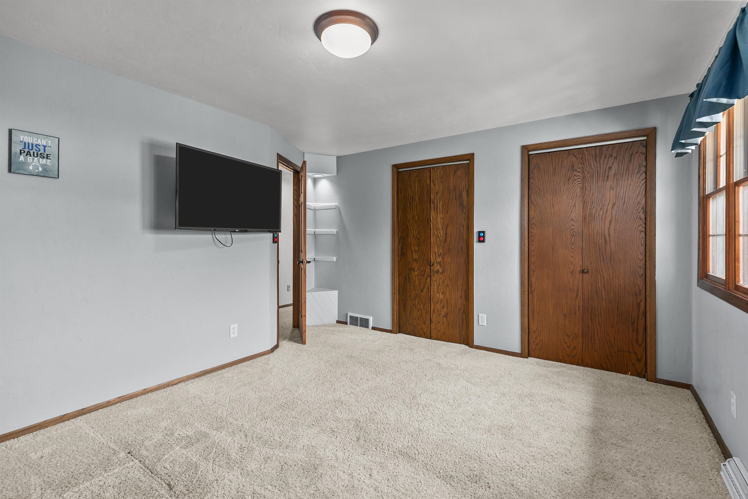 1268 Mayer Street Menasha, WI 54952 - Photo 27 of 52