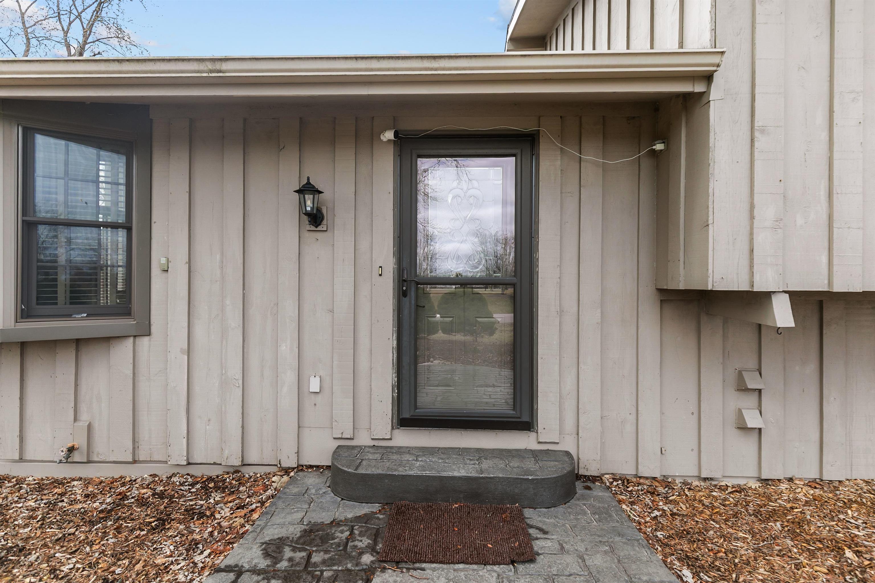 1268 Mayer Street Menasha, WI 54952 - Photo 4 of 52