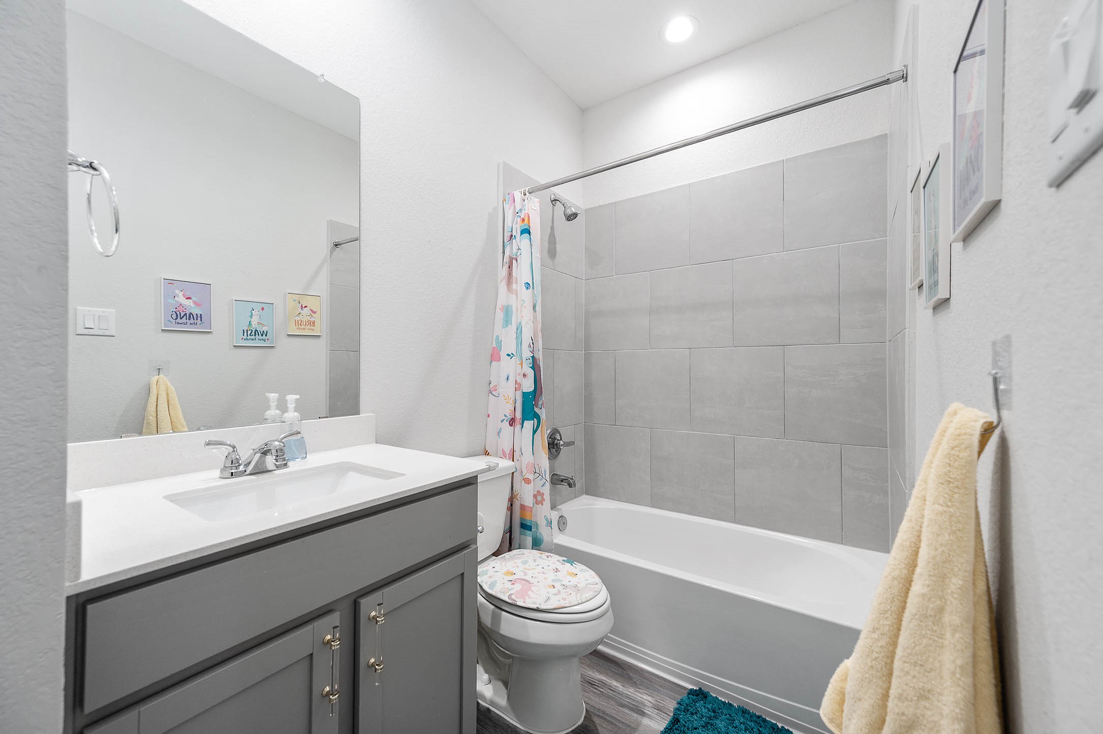 10926 Wander Way Beasley, TX 77417 - Photo 23 of 38 a bathroom with a sink a toilet and a mirror