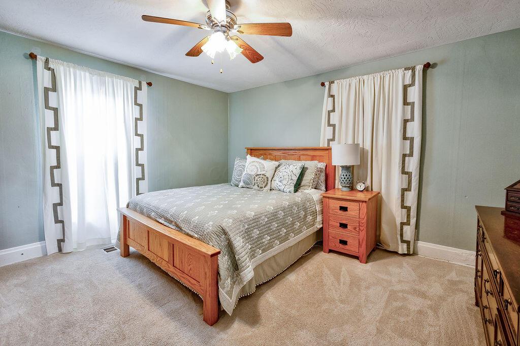 14032 Clover Valley Road Croton, OH 43013 - Photo 18 of 45 1-17