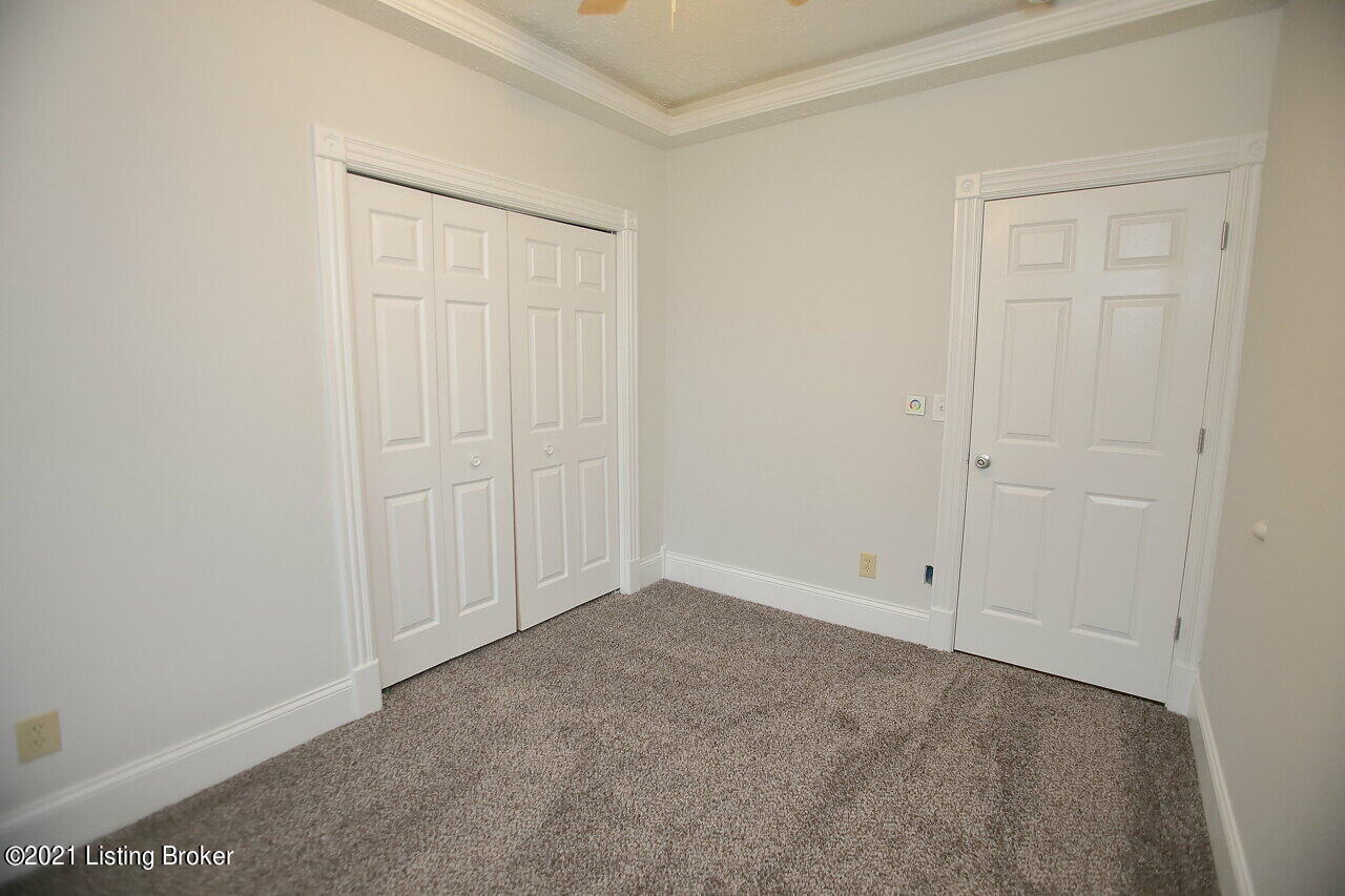 3785 Doe Run Road Elizabethtown, KY 42701 - Photo 29 of 49 Bedroom 2
