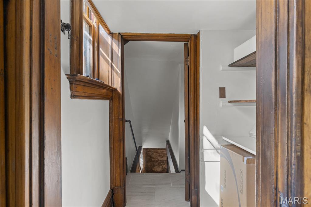 1912 Adelaide Avenue St. Louis, MO 63107 - Photo 14 of 32