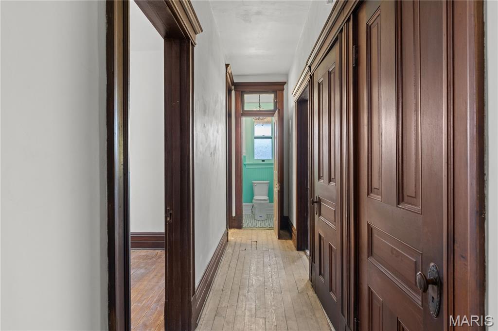 1912 Adelaide Avenue St. Louis, MO 63107 - Photo 18 of 32