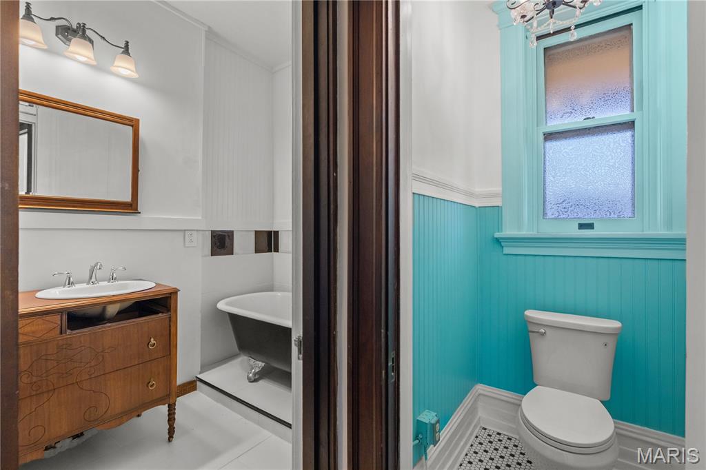 1912 Adelaide Avenue St. Louis, MO 63107 - Photo 25 of 32