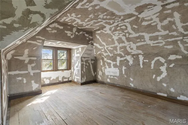 $180,000 | 1912 Adelaide Avenue, St. Louis, MO 63107