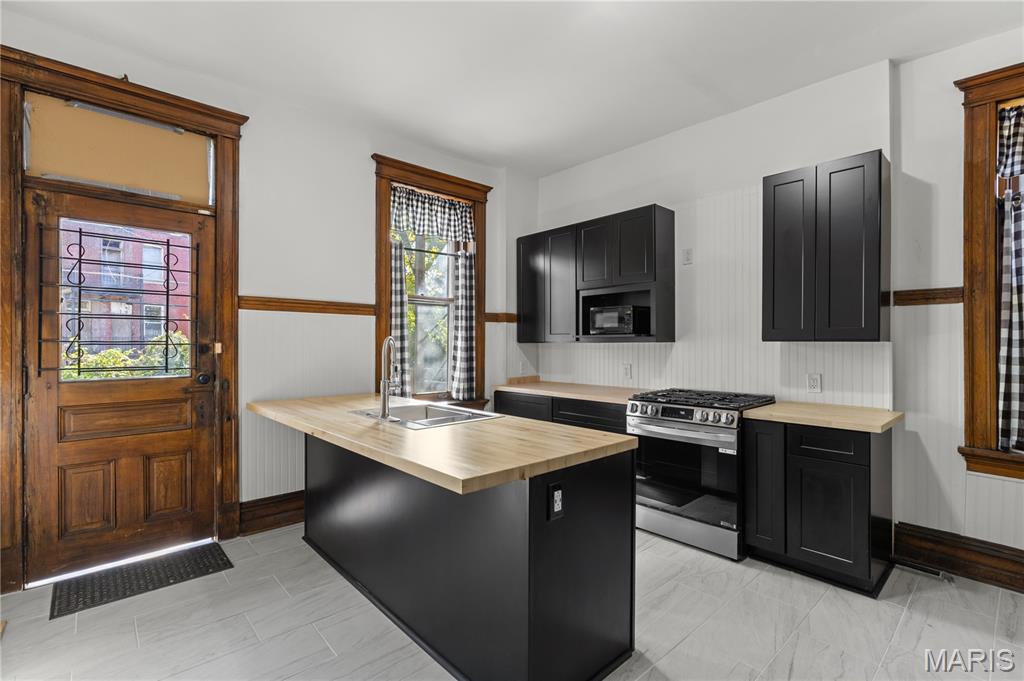 1912 Adelaide Avenue St. Louis, MO 63107 - Photo 10 of 32