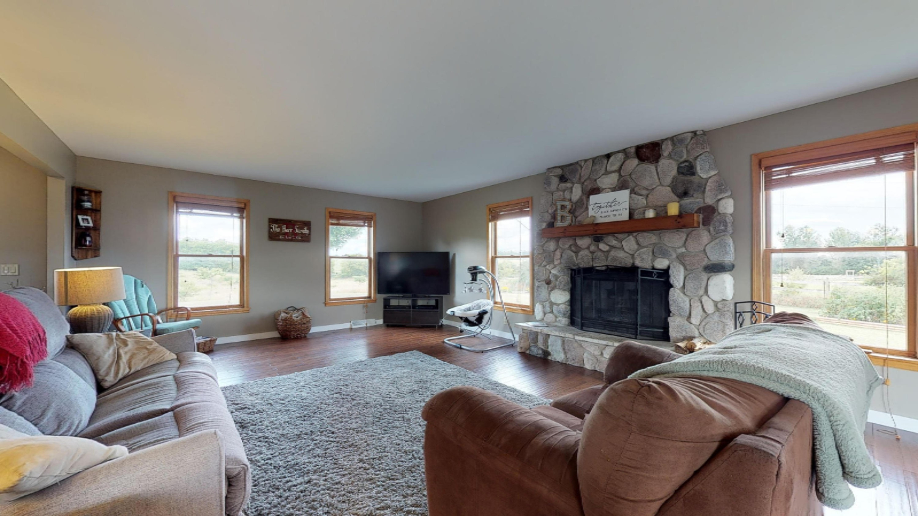 14642 Lockshore Road Hickory Corners, MI 49060 - Photo 12 of 38 ERA-Reardon-Realty-14642-Lockshore-Rd-Hi