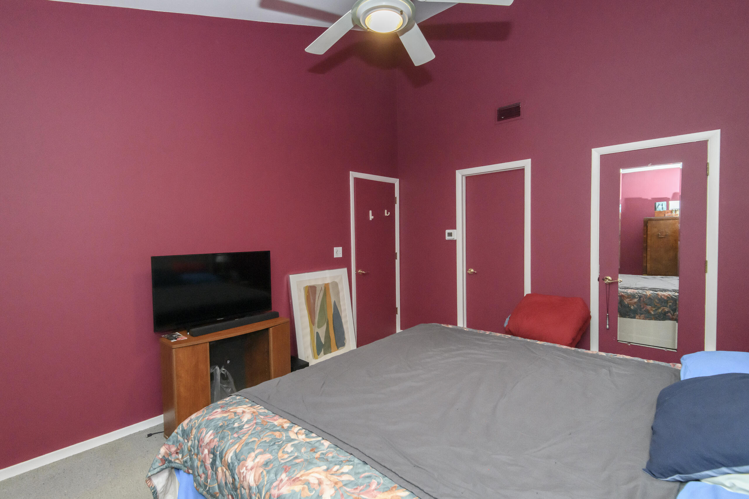 2130 Good Hope Road, Unit 12 Glendale, WI 53209 - Photo 18 of 34 Primary Bedroom