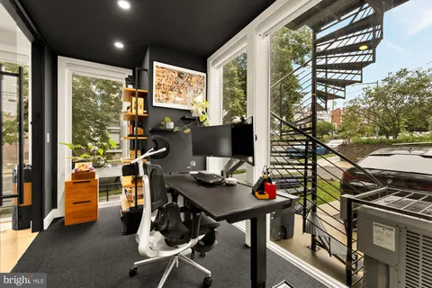 $875,000 | 4129 8th Street Northwest, Unit 1, Washington, DC 20011