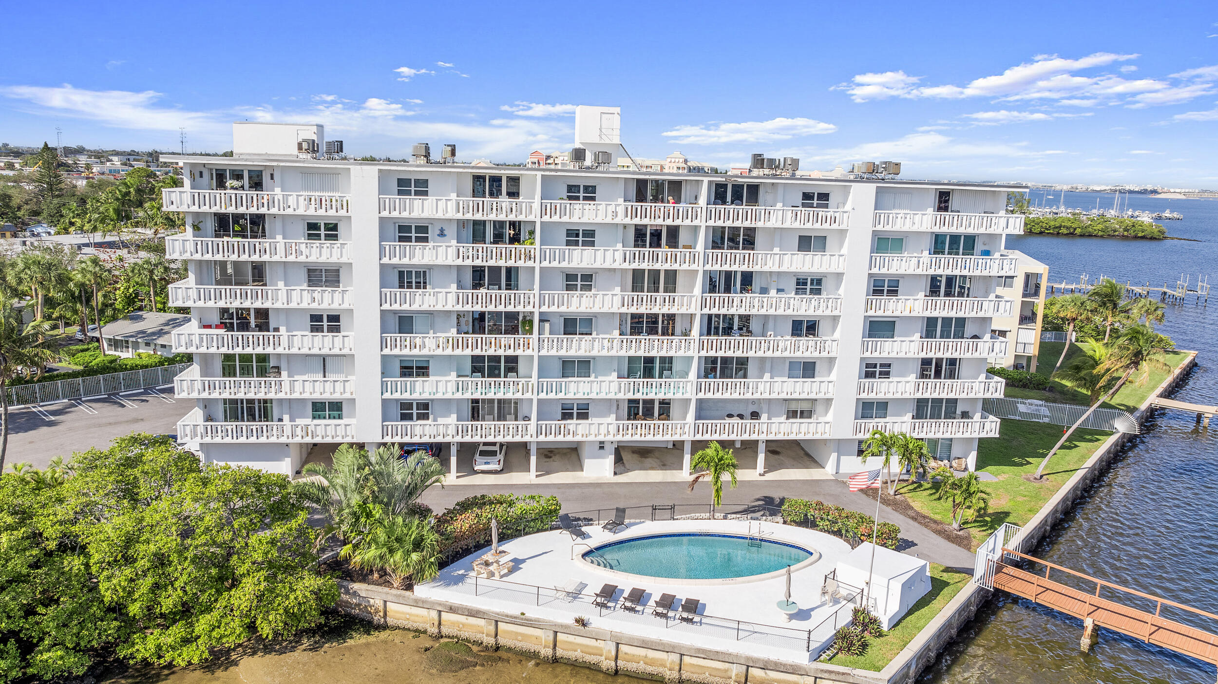 231 East Lantana Road, Unit 402 Lantana, FL 33462 - Photo 30 of 36 Aerial View