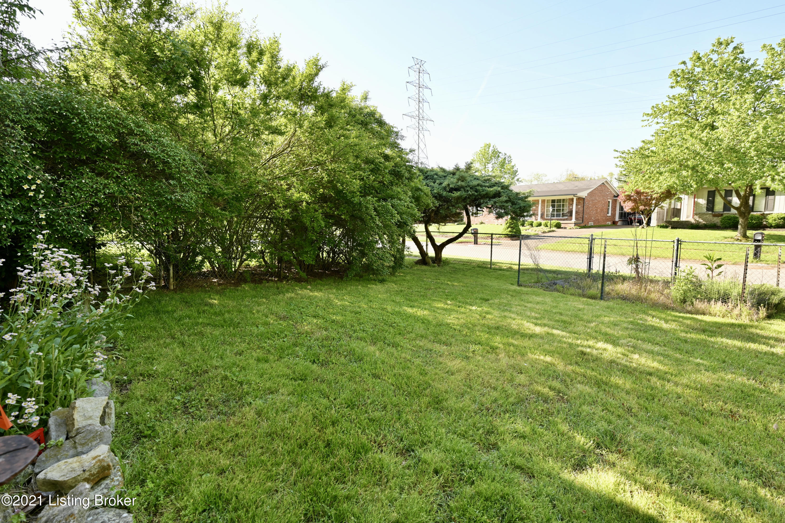 6601 Tottenham Road Louisville, KY 40207 - Photo 29 of 29 A9308E70-0B48-43E5-ACA8-0F21A322644D_1_2