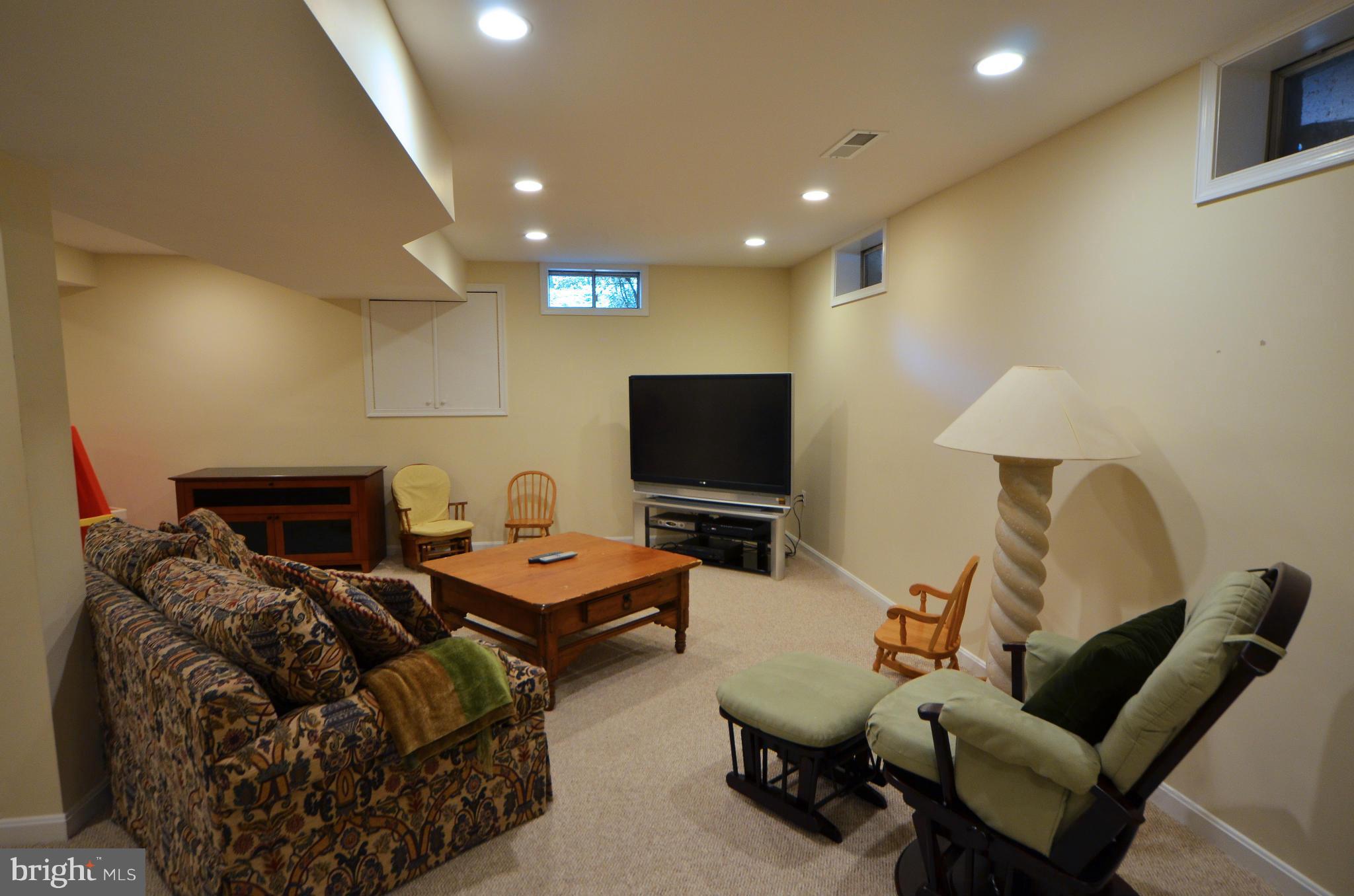 11685 Bennington Woods Road Reston, VA 20194 - Photo 22 of 30 Basement