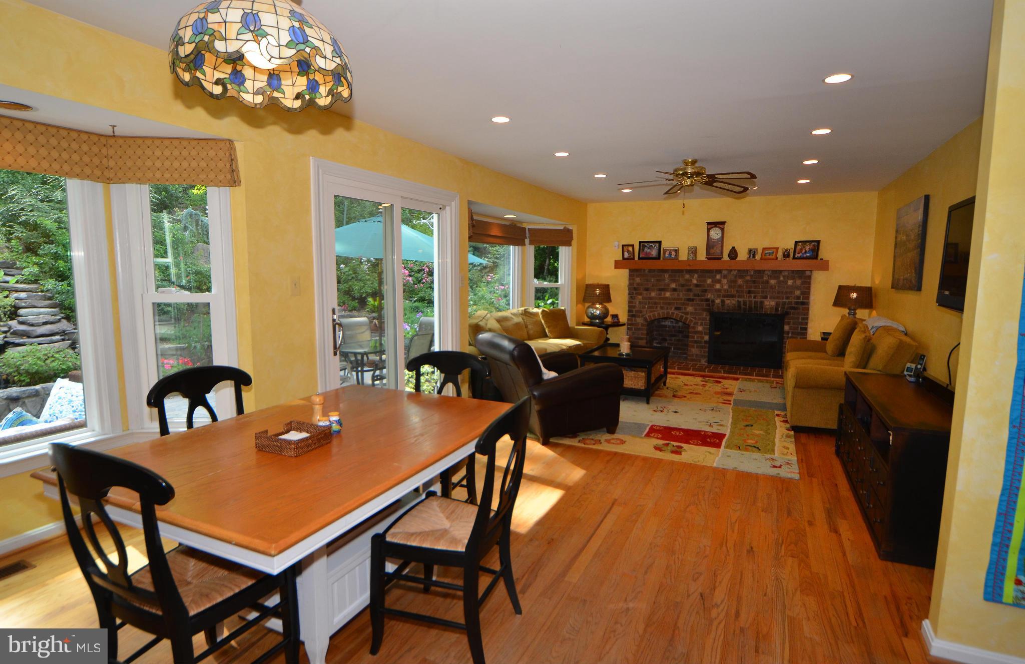 11685 Bennington Woods Road Reston, VA 20194 - Photo 5 of 30 Kitchen