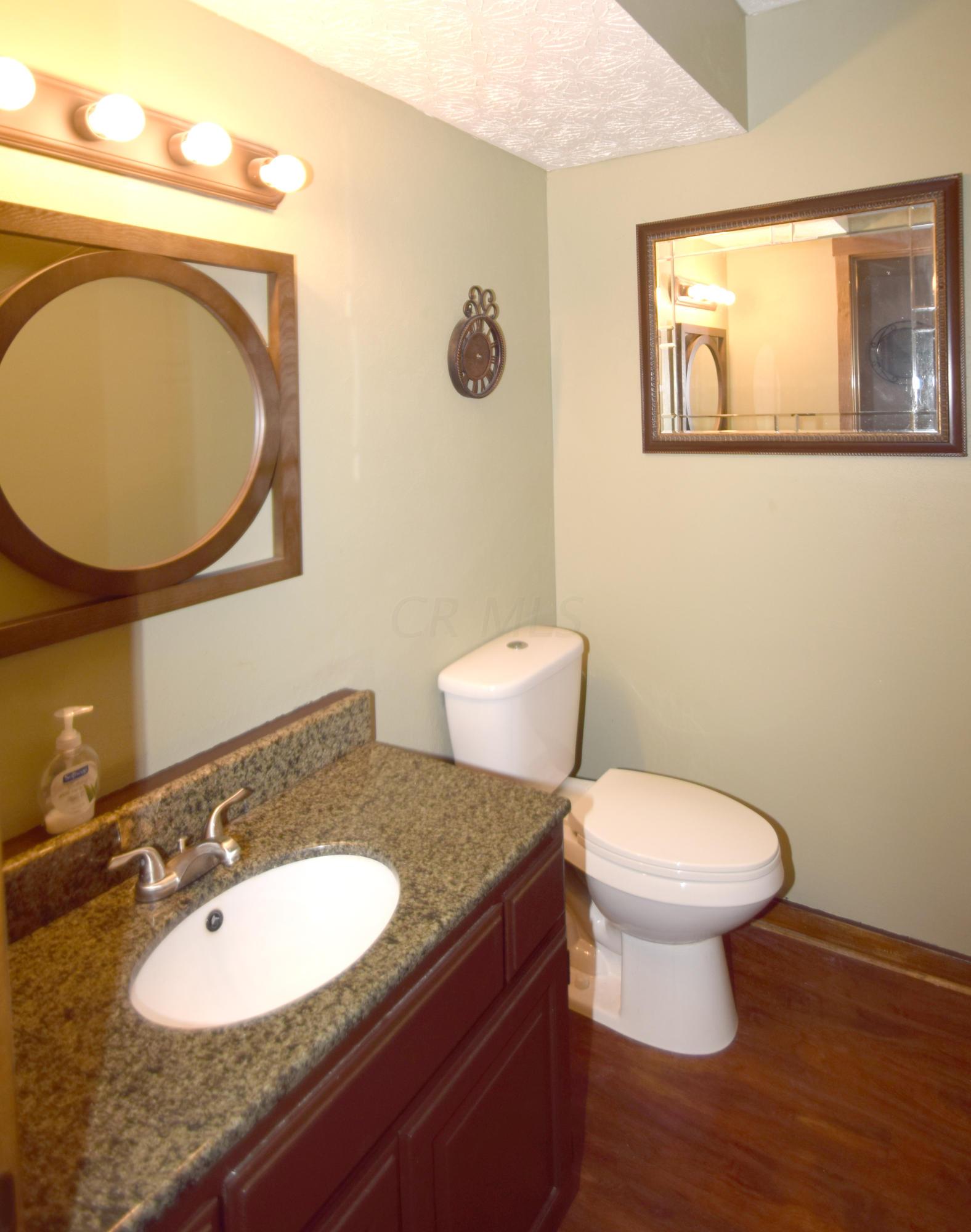 1206 Chatham Ridge Road Westerville, OH 43081 - Photo 12 of 24 Gallery Image 12