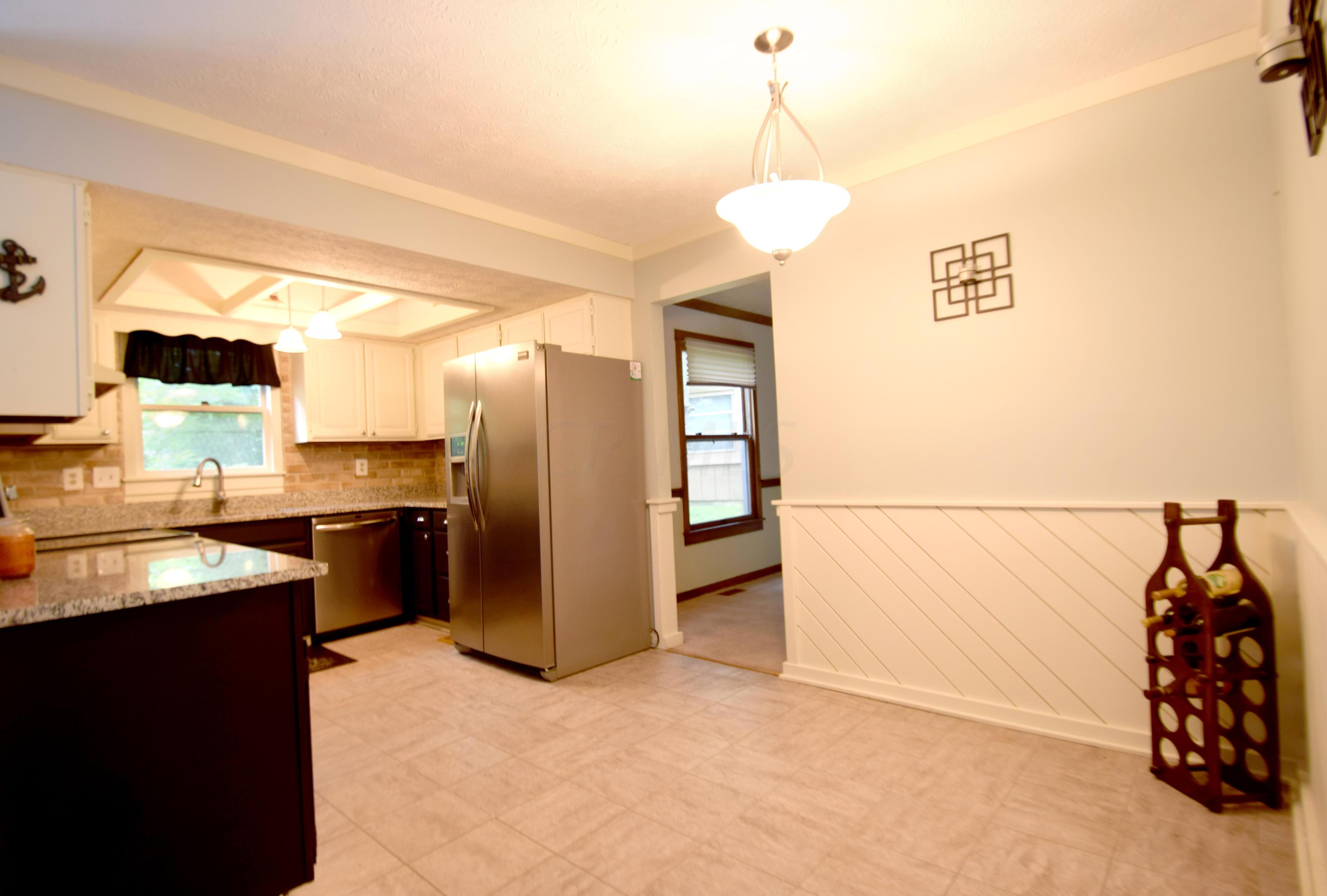 1206 Chatham Ridge Road Westerville, OH 43081 - Photo 9 of 24 Gallery Image 9