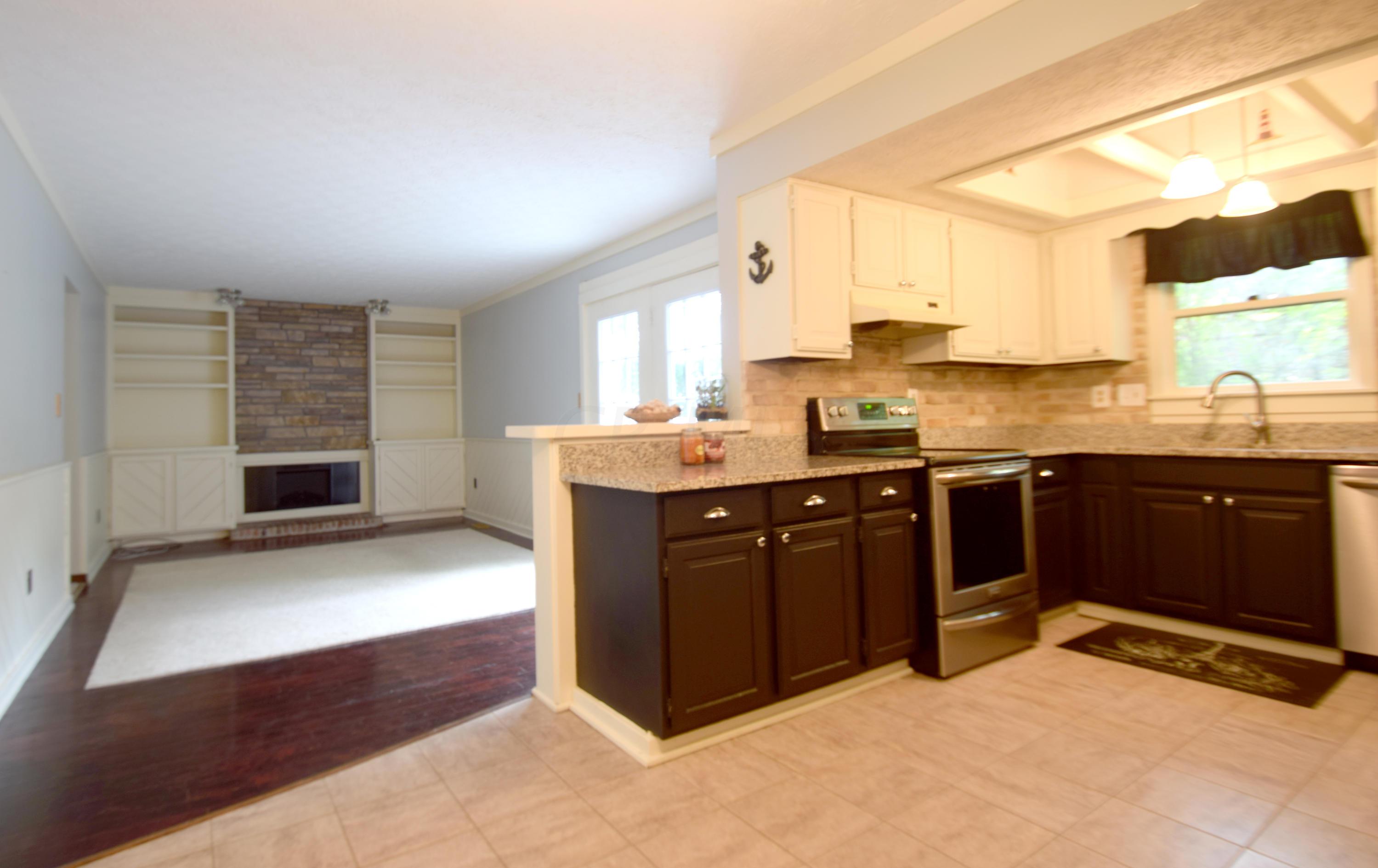 1206 Chatham Ridge Road Westerville, OH 43081 - Photo 10 of 24 Gallery Image 10