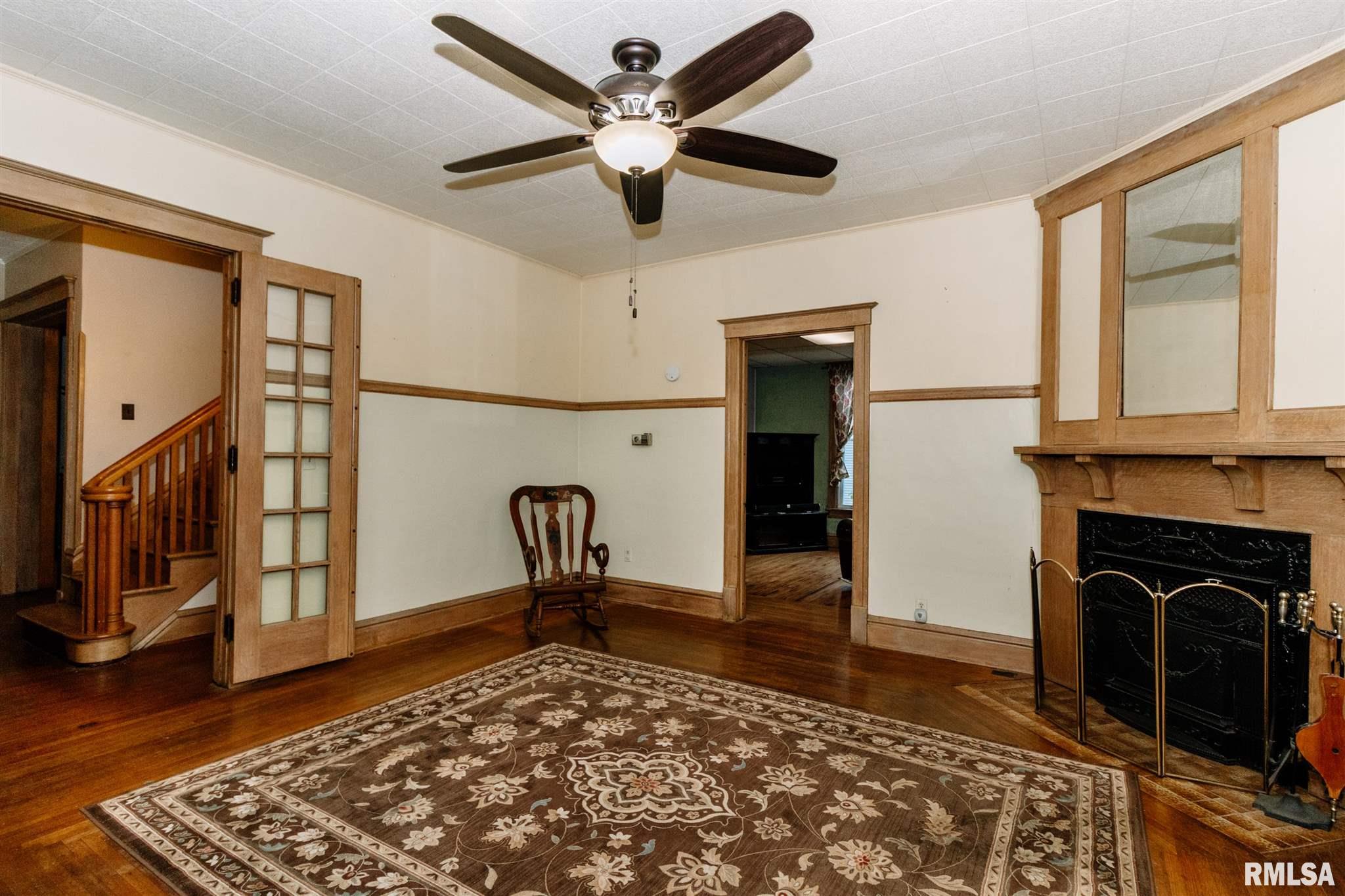 110 North High Street Washington, IL 61571 - Photo 13 of 42 Gallery Image 13