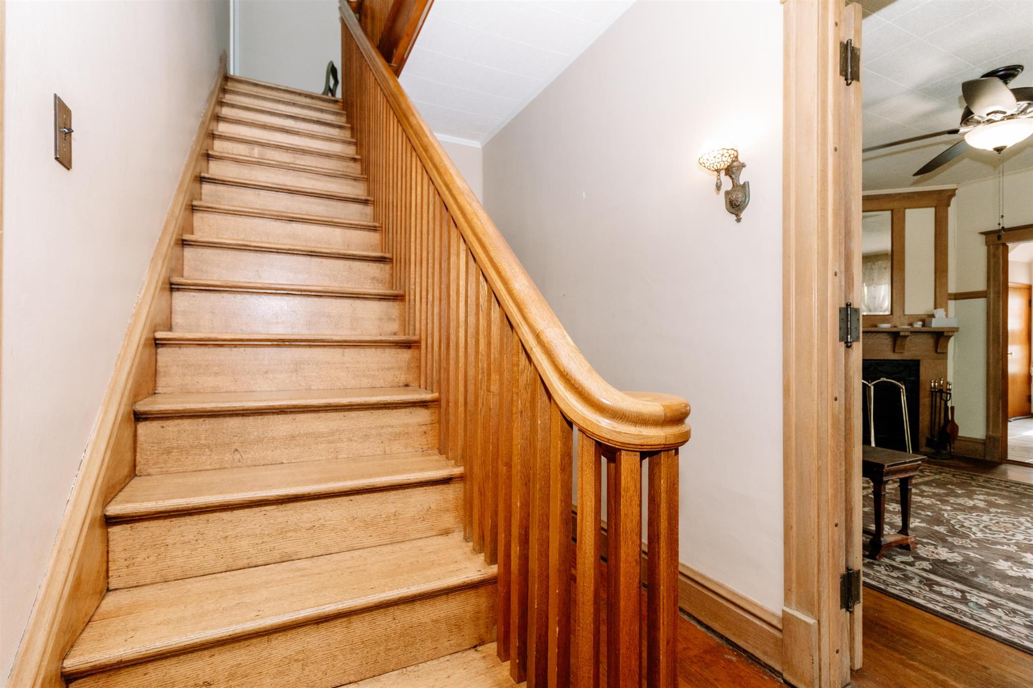 110 North High Street Washington, IL 61571 - Photo 21 of 42 Gallery Image 21