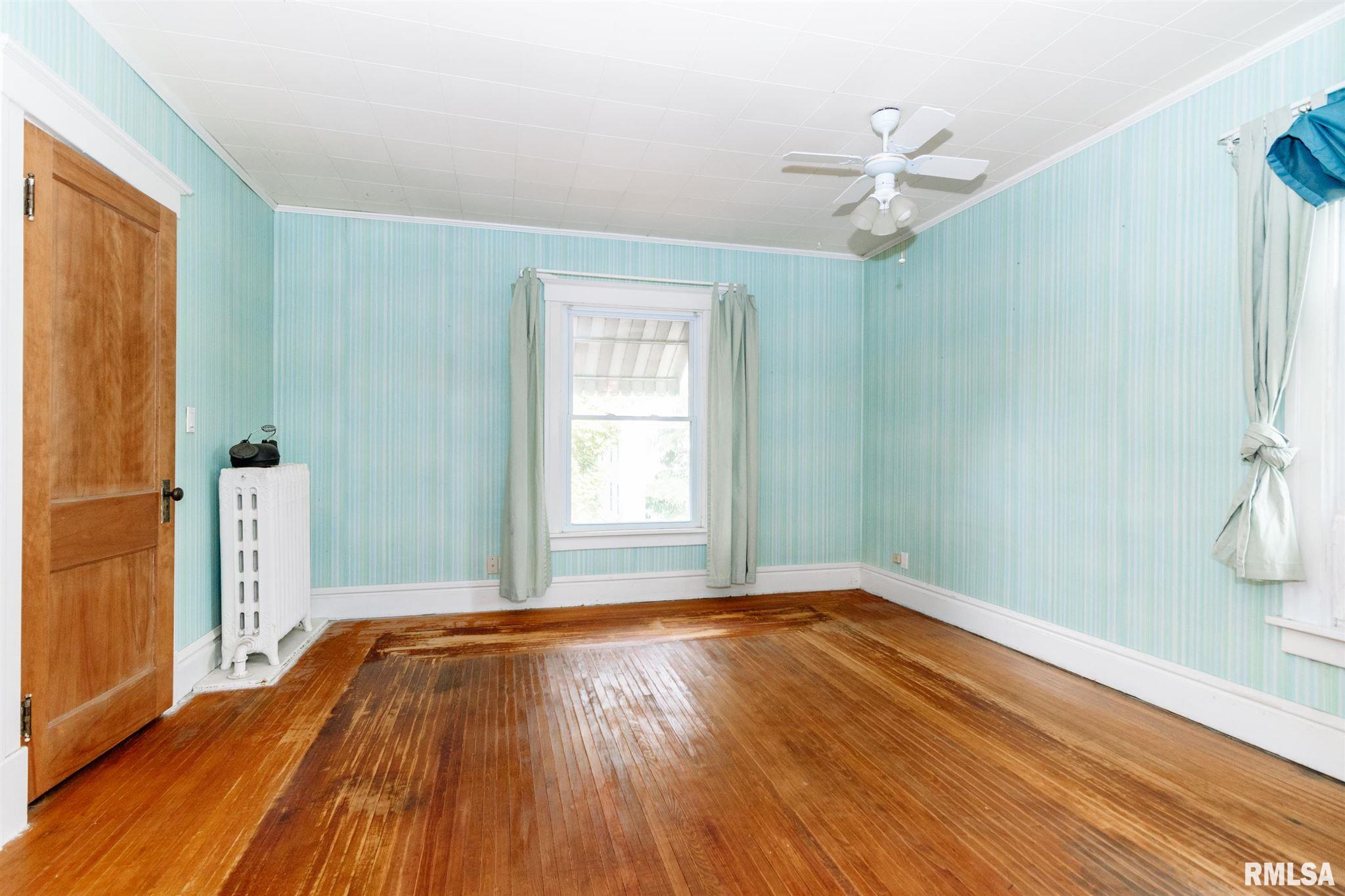 110 North High Street Washington, IL 61571 - Photo 22 of 42 Gallery Image 22