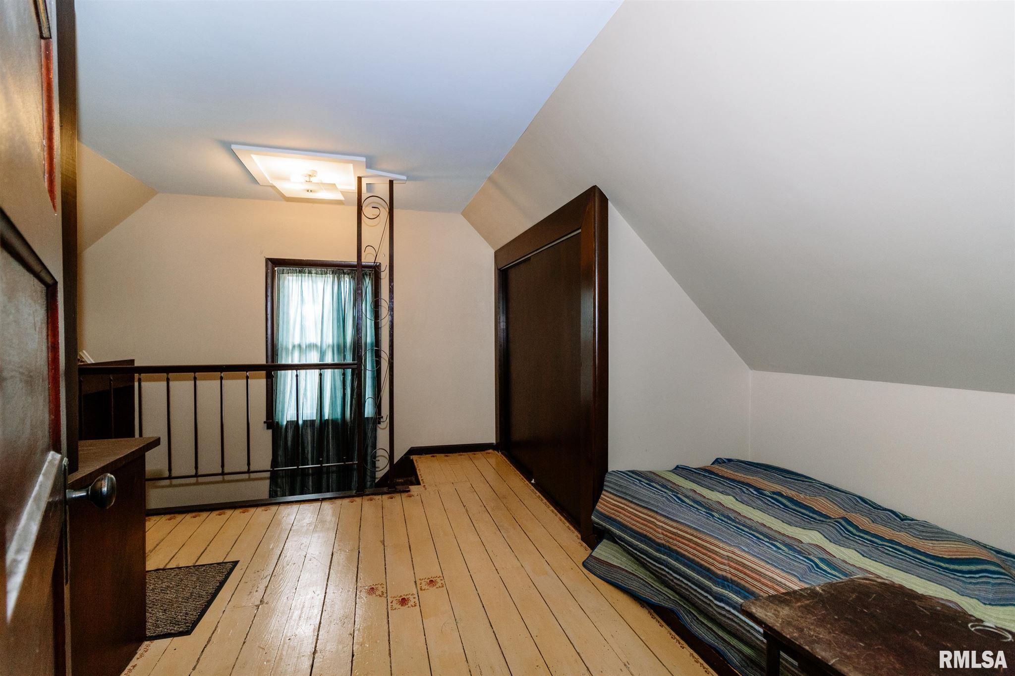 110 North High Street Washington, IL 61571 - Photo 29 of 42 Gallery Image 29