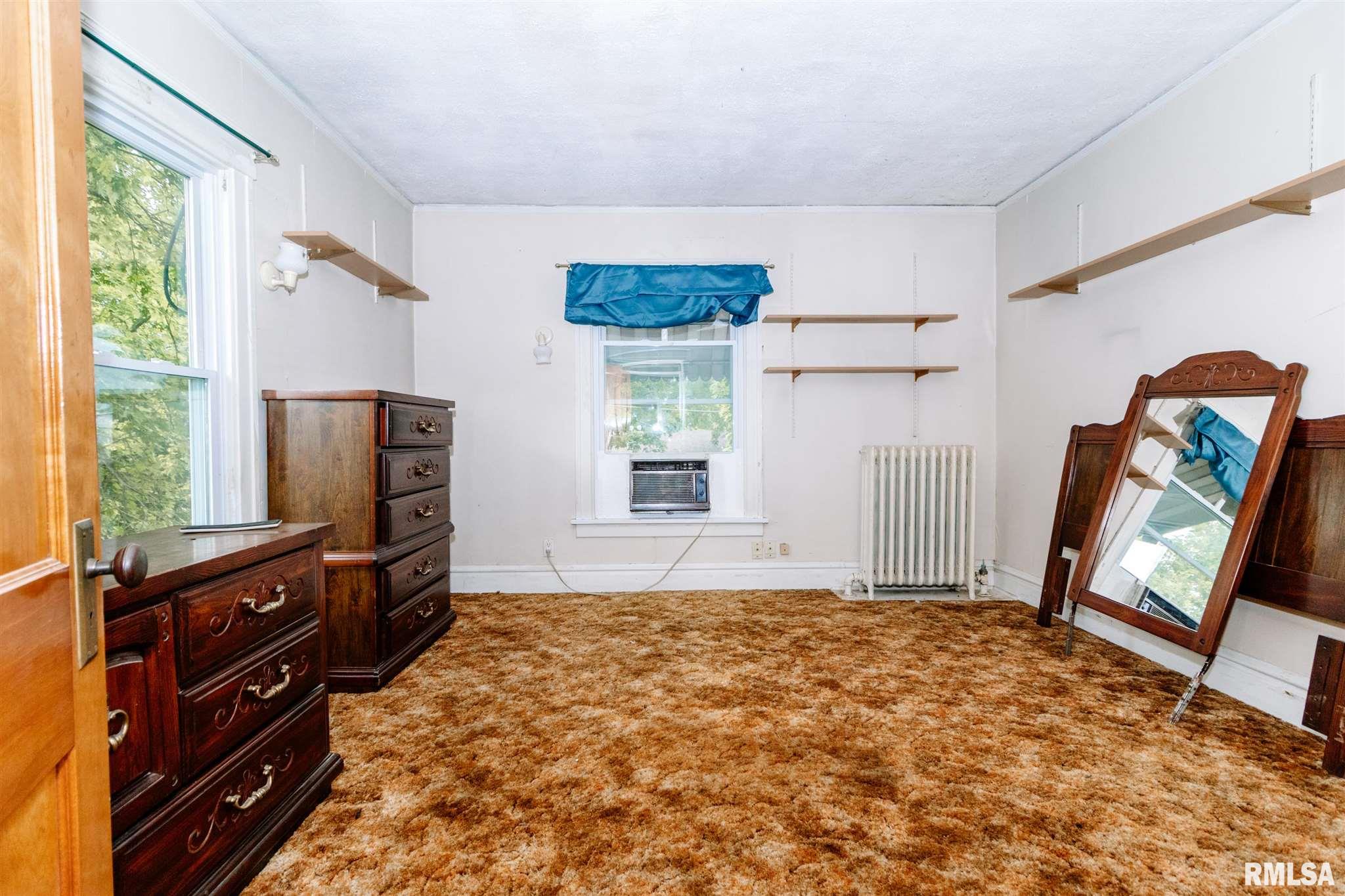 110 North High Street Washington, IL 61571 - Photo 31 of 42 Gallery Image 31