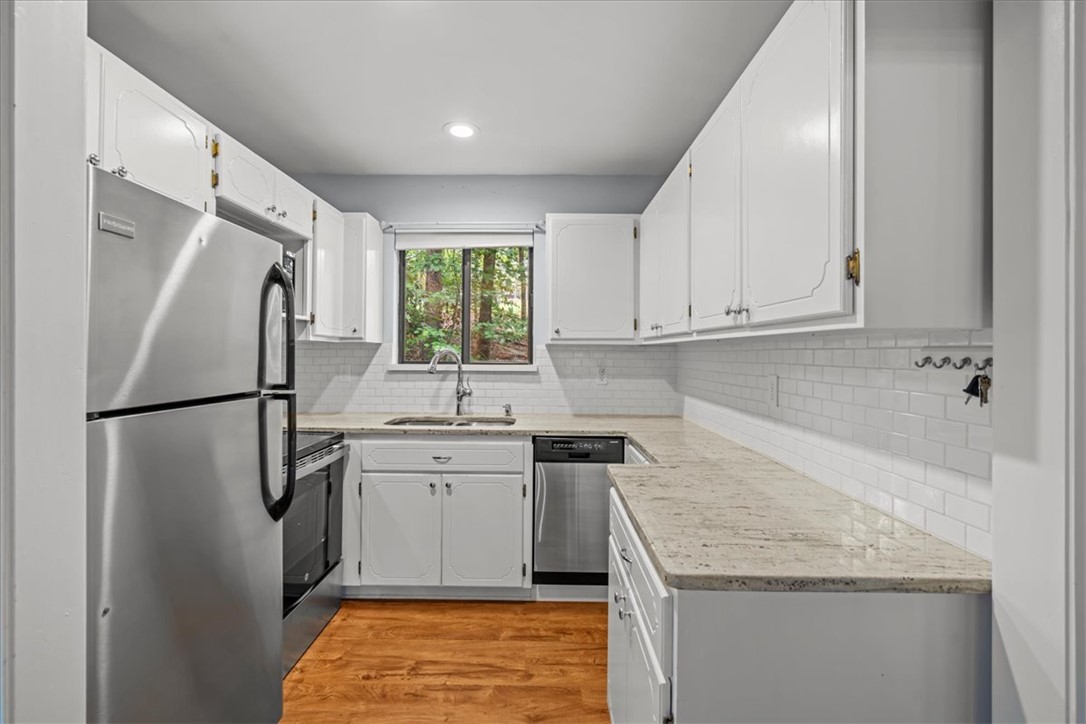 113 Nicklaus Road Westminster, SC 29693 - Photo 13 of 38 Gallery Image 13