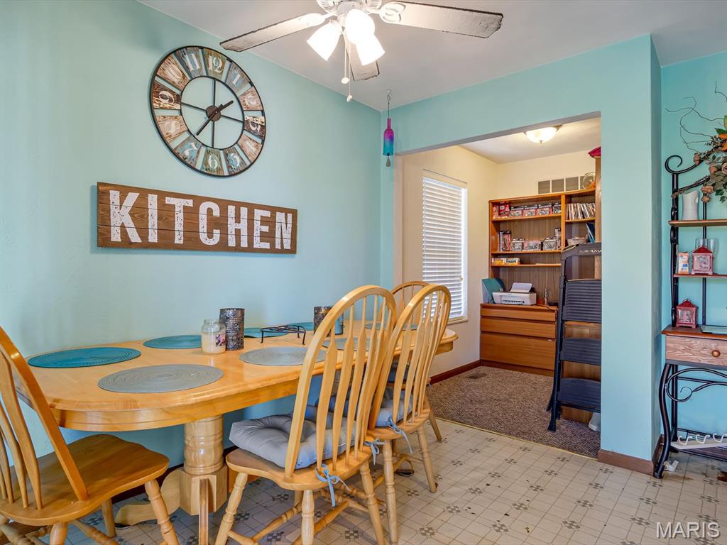 204 Empson Drive Valmeyer, IL 62295 - Photo 6 of 12