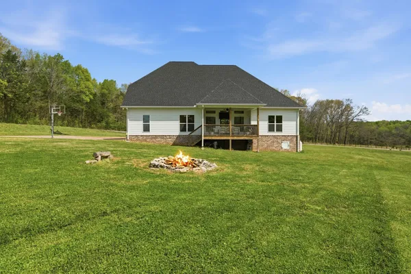 $969,000 | 6428 Simmons Bluff Road, Lebanon, TN 37090