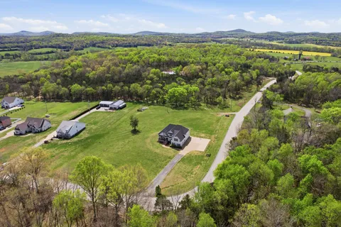 $969,000 | 6428 Simmons Bluff Road, Lebanon, TN 37090