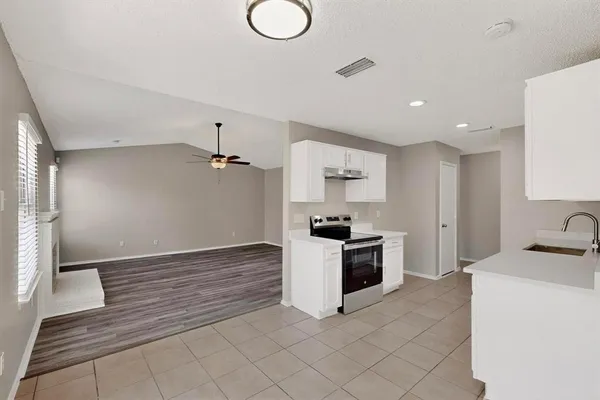 $1,950 | 707 Shadybrook Lane, Seagoville, TX 75159