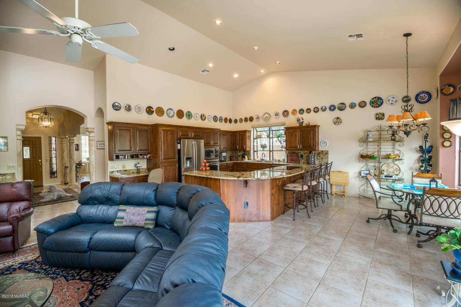 37305 South Ridgeview Boulevard Tucson, AZ 85739 - Photo 10 of 33