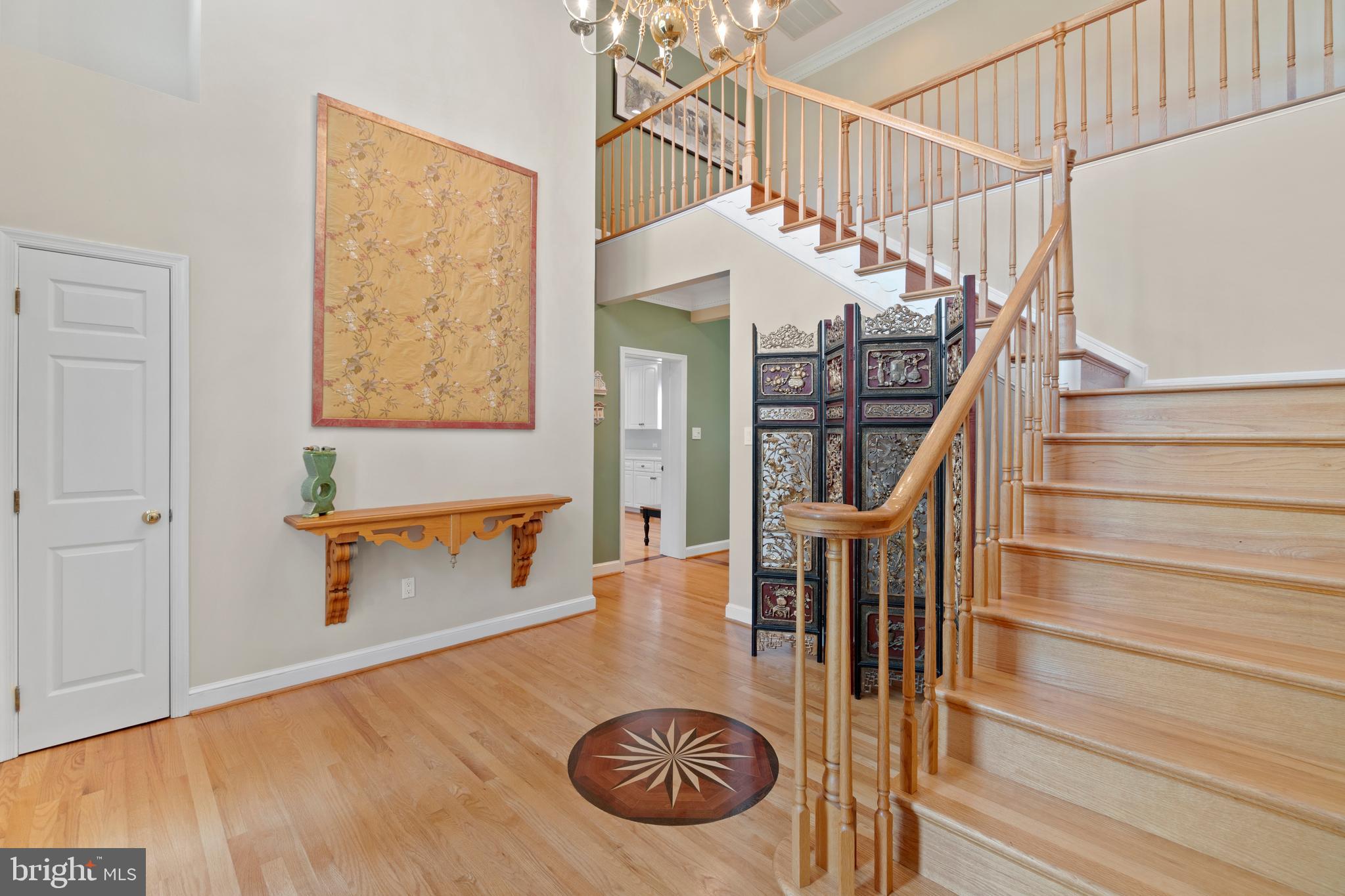 11024 Chandler Road Potomac, MD 20854 - Photo 10 of 44 Steps to 2 upper bedrooms & updated kitchen