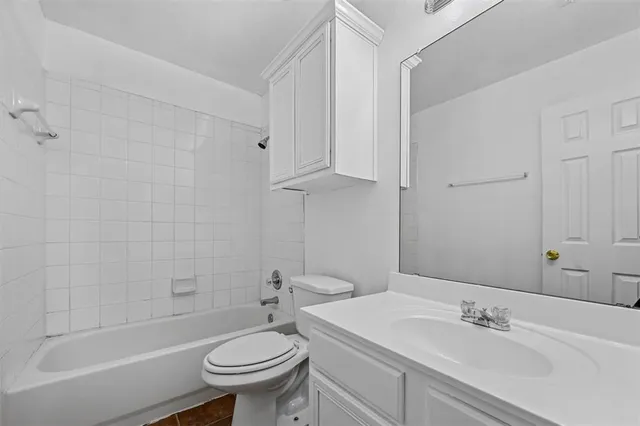 $299,950 | 101 Heritage Drive, Crowley, TX 76036