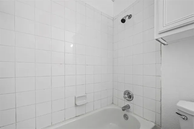 $299,950 | 101 Heritage Drive, Crowley, TX 76036