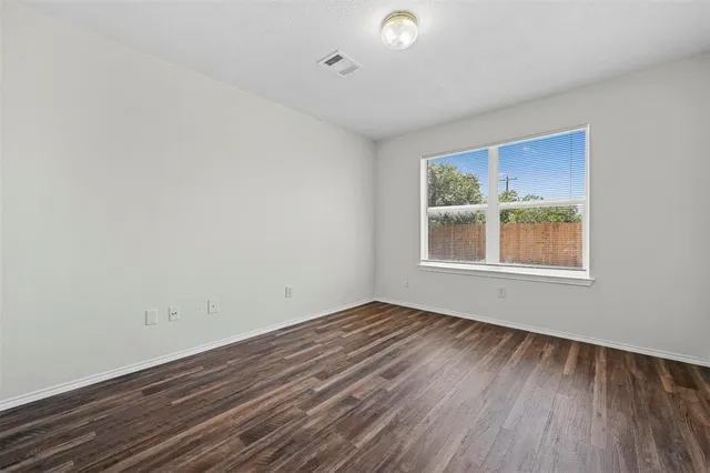 $299,950 | 101 Heritage Drive, Crowley, TX 76036