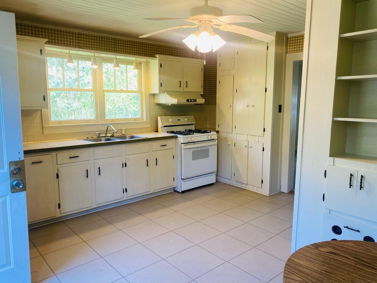 125 Carline Road Warrenville, SC 29851 - Photo 8 of 13 FullSizeR 10