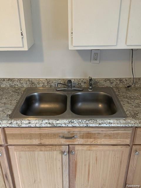 833 Heights Road, Unit D Lake Orion, MI 48362 - Photo 4 of 11