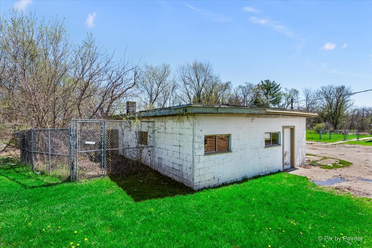 36851 North Fairfield Road Ingleside, IL 60041 - Photo 18 of 45 Gallery Image 18