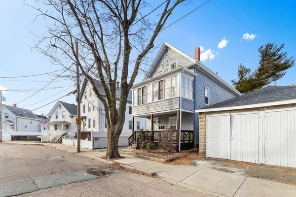 $825,000 | 48 Waverly Street, Lynn, MA 01904