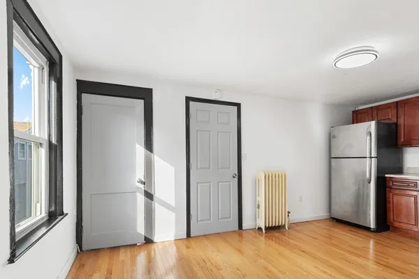 $825,000 | 48 Waverly Street, Lynn, MA 01904