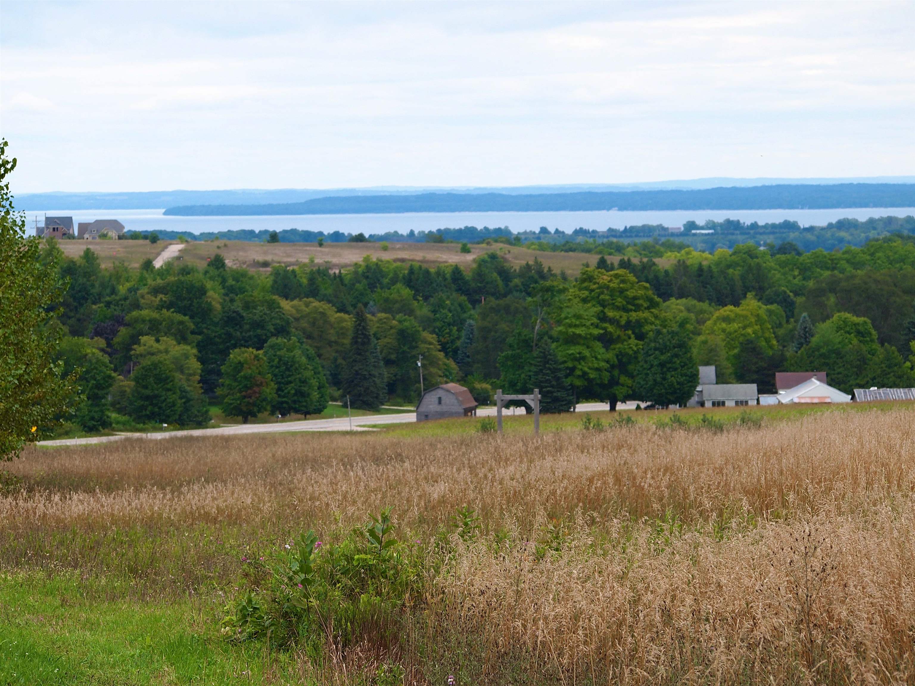 9224 East Duck Lake Road Suttons Bay, MI 49682 - Photo 2 of 63